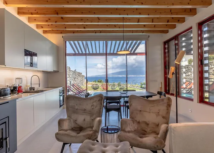 Almoxarife House Praia do Almoxarife